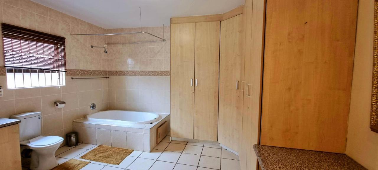 Asda Guesthouse Mogwase Eksteriør bilde